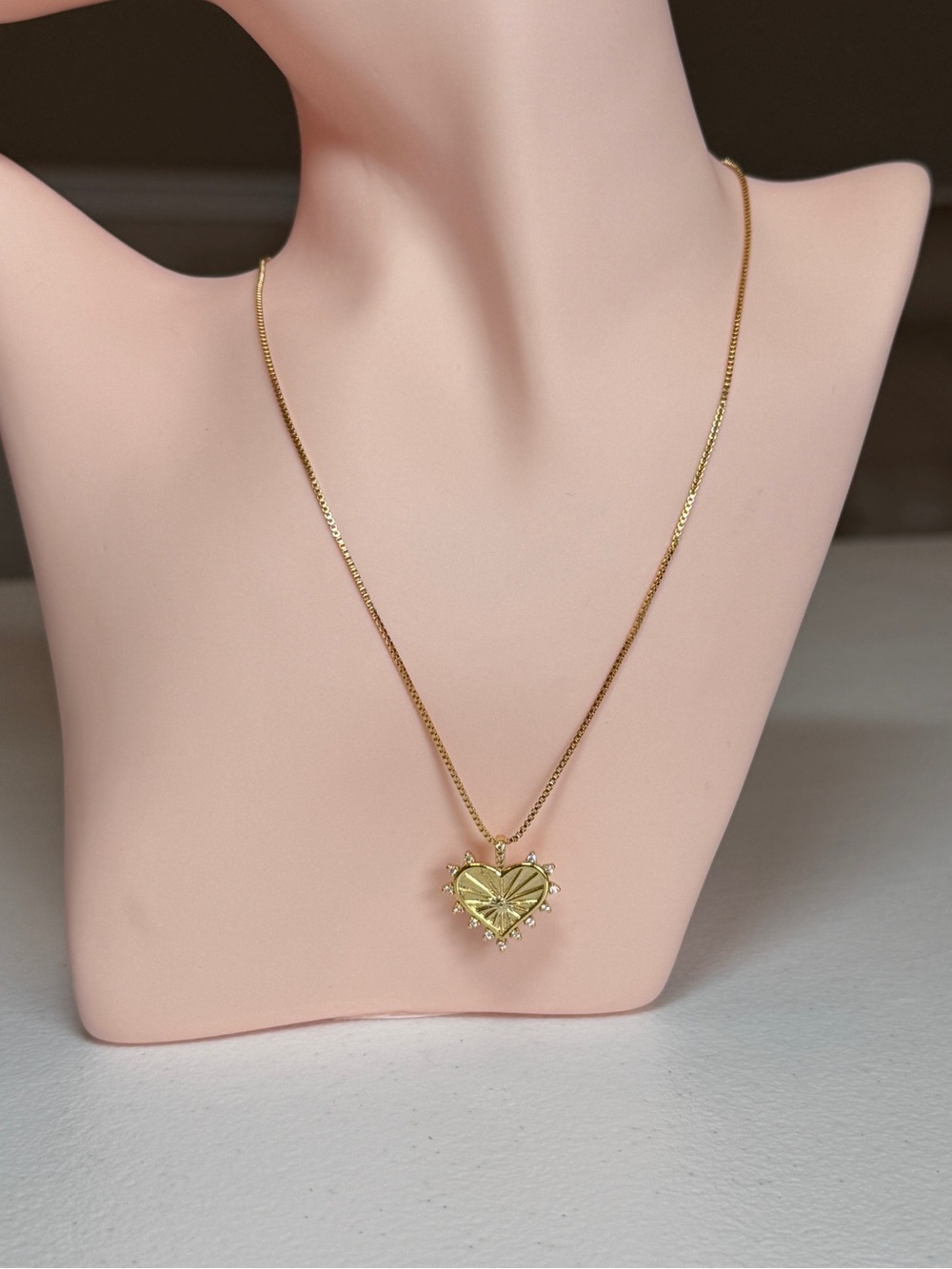 Gold Heart Pendant Necklace